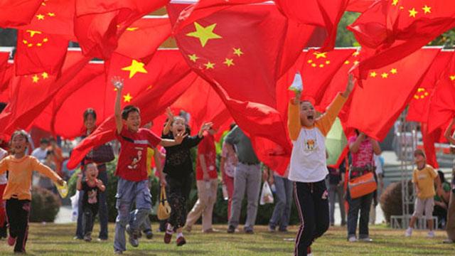 丸美股份:眼部护理龙头,多品牌战略促成长